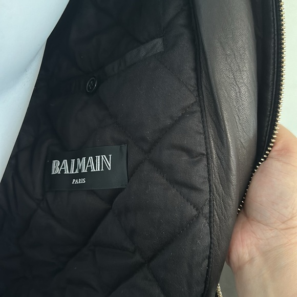 Balmain leather jacket. Size 52. Discolored on one side - Picture 10 of 12